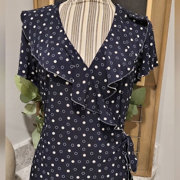 ChapsāprintāV-necklineāwrapādressāsizeāLarge - Picture 9 of 14